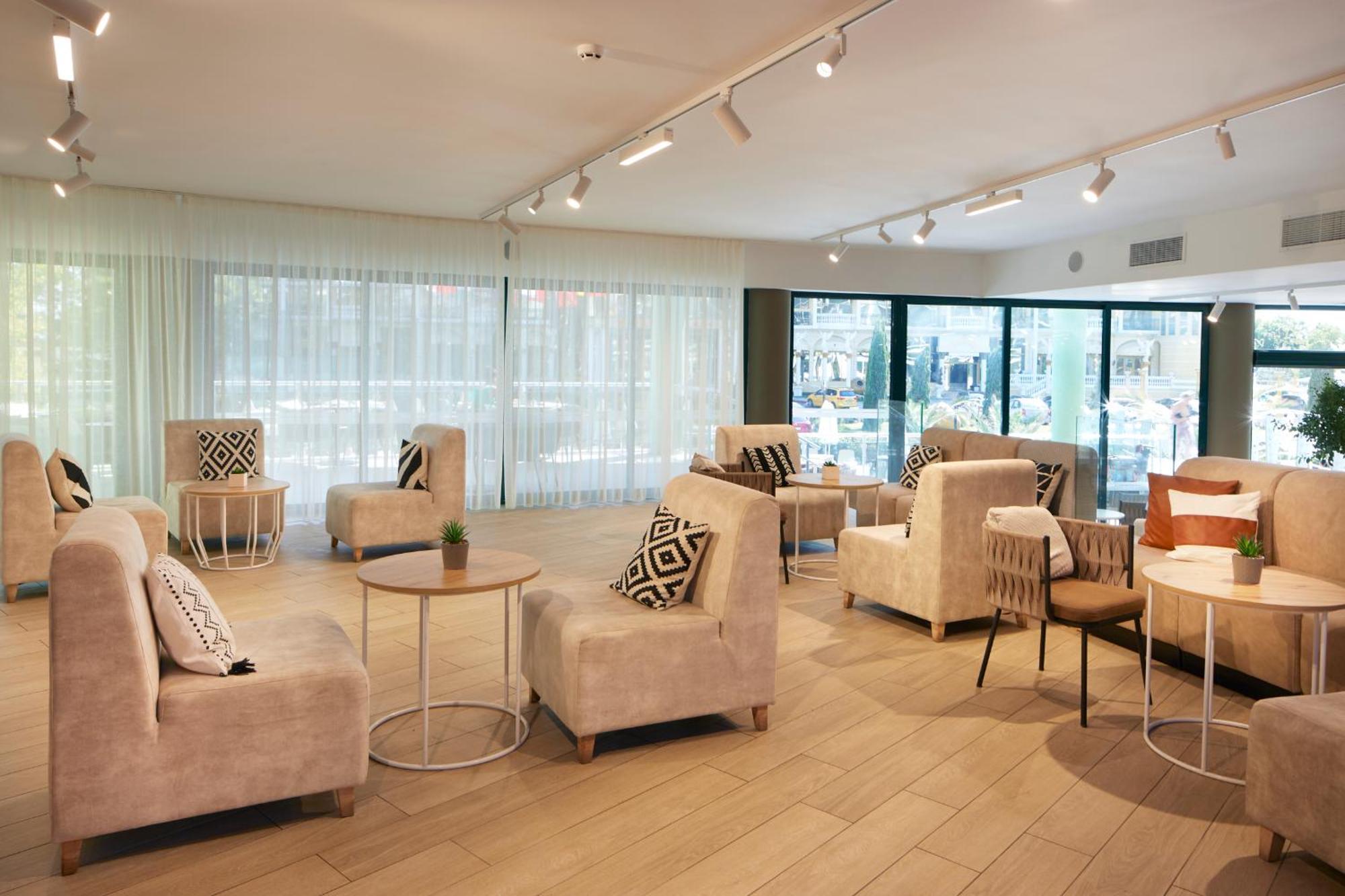 Hotel Marvel All Inclusive - Fully Renovated Free Beach Access サニービーチ エクステリア 写真