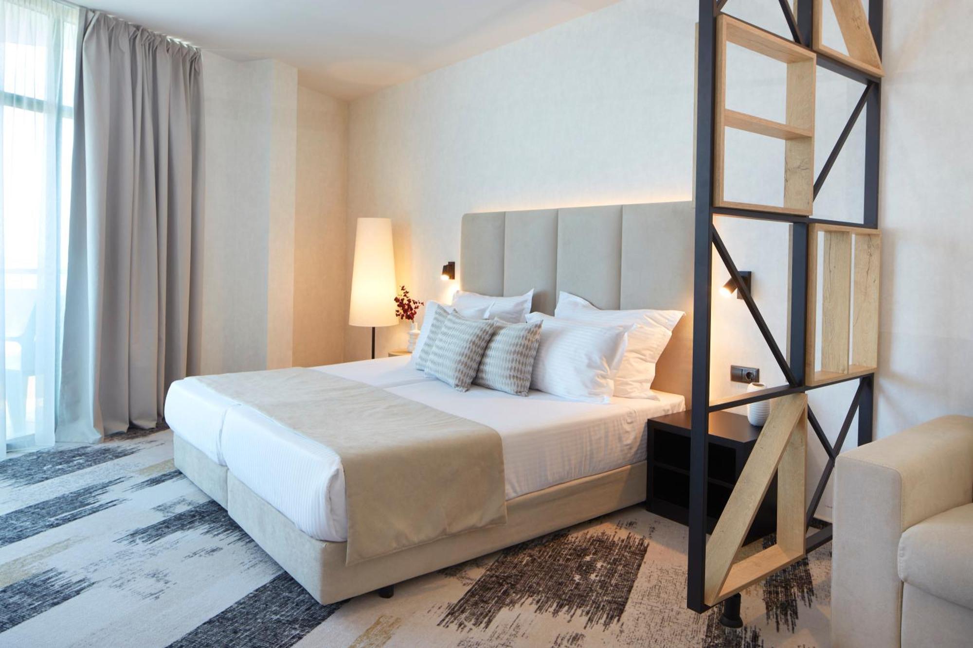 Hotel Marvel All Inclusive - Fully Renovated Free Beach Access サニービーチ エクステリア 写真